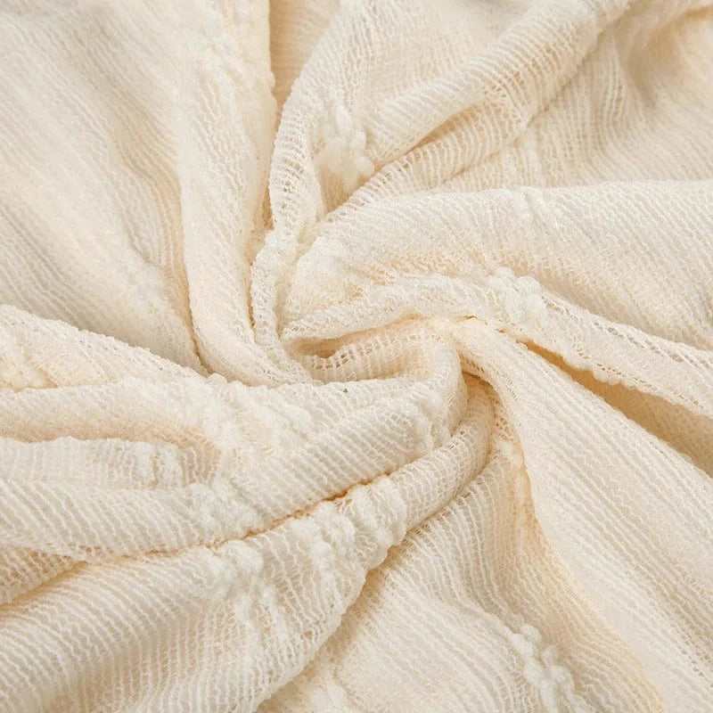 Robe été bohème en gaze de coton beige, tissu léger et fluide idéal pour mariage invité chic