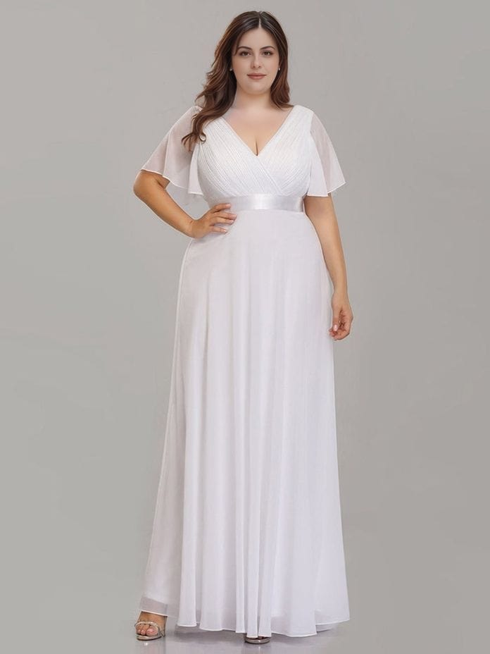Robe longue blanche grande taille chic manches courtes décolleté habillée pour mariage invité été