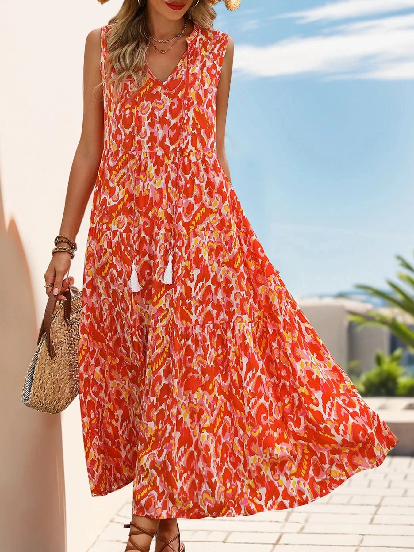 robe bohème sans manches fleurie longue d'été fluide femme pour un look romantique et décontracté