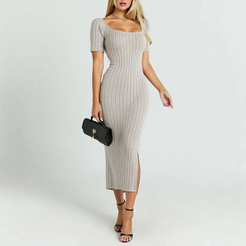 robe casual beige moulante idéale pour l’été avec manches courtes et coupe près du corps élégante