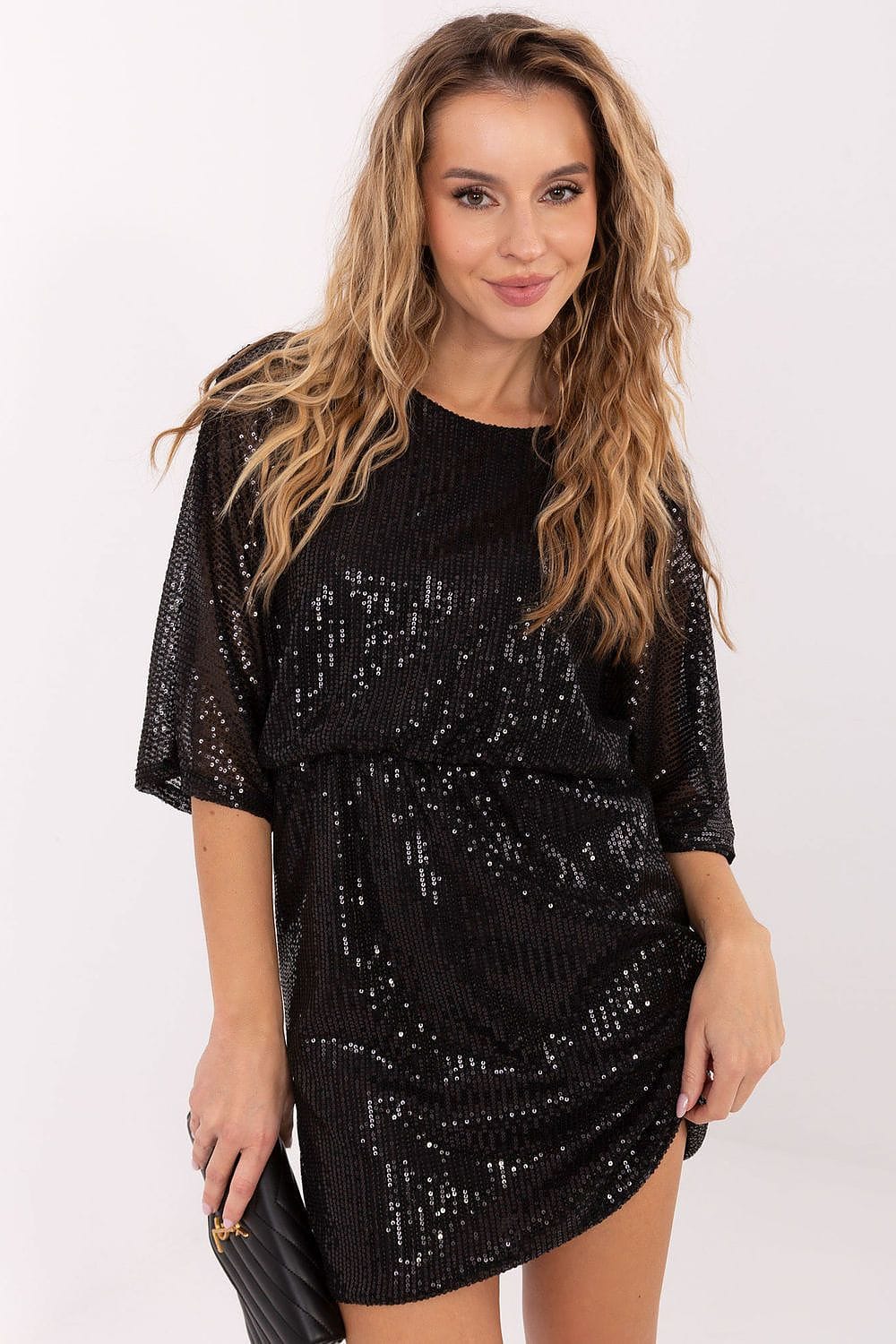 Robe de soirée paillette noire courte manches courtes style chic accessoire pochette élégante pour femme