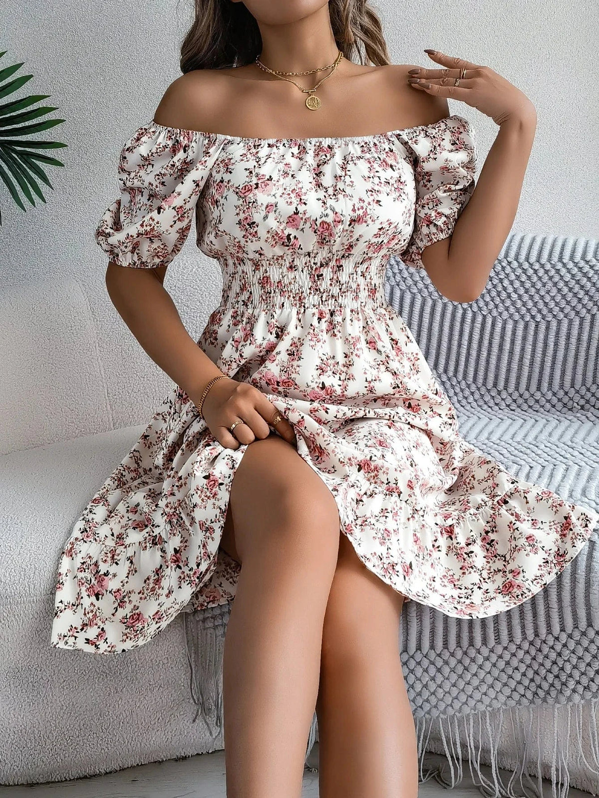 robe été fleurie courte col carré trapèze manches courtes style bohème idéale pour plage ou été