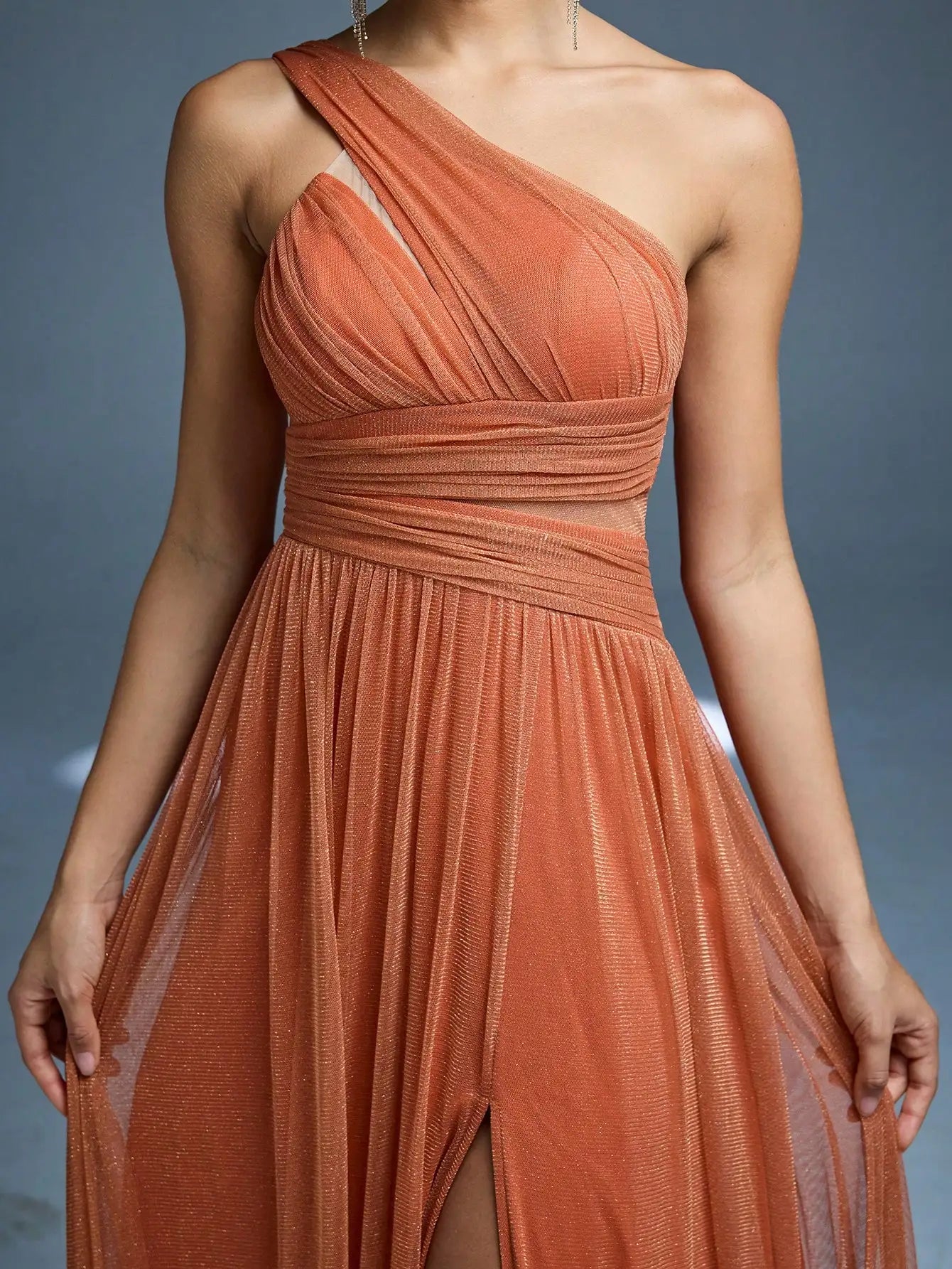 Robe de demoiselle d'honneur terracotta à une épaule et fente haute
