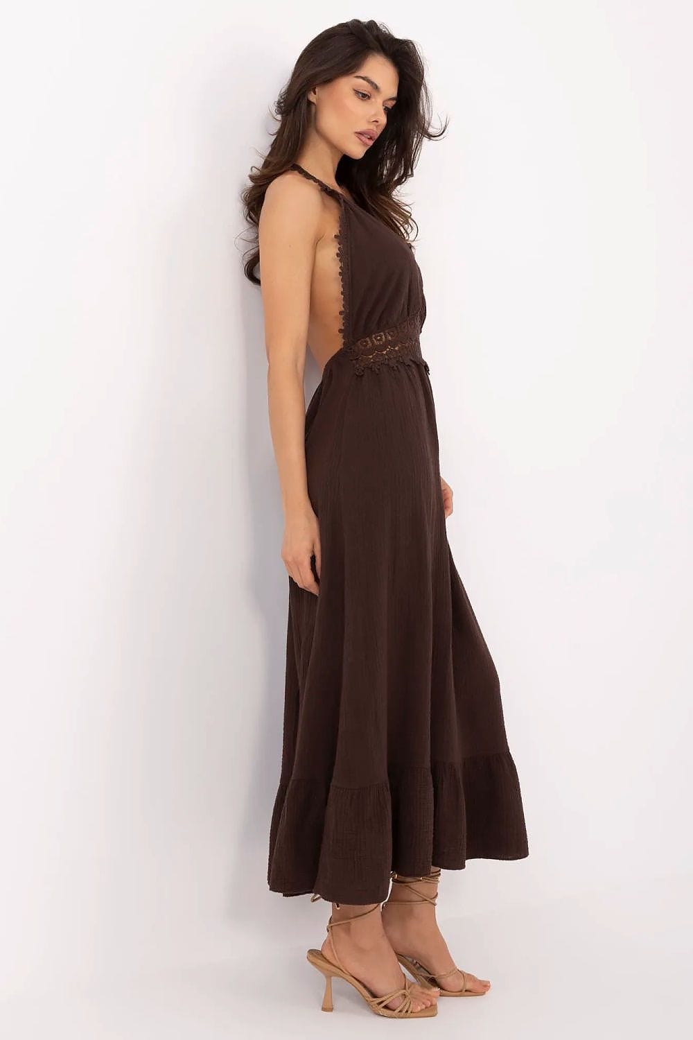 Robe longue bohème marron dos nu sans manches élégante pour soirée été ou invité mariage chic