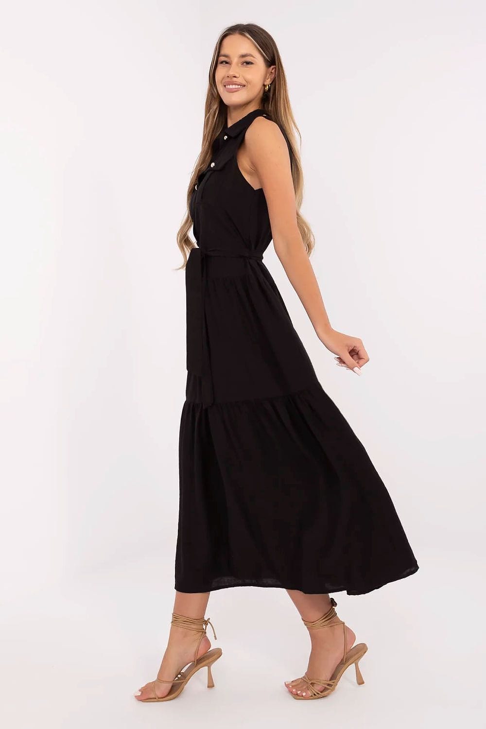 Robe noire midi sans manches fluide été chic trapèze élégante pour soirée ou cocktail, idéale invitée mariage