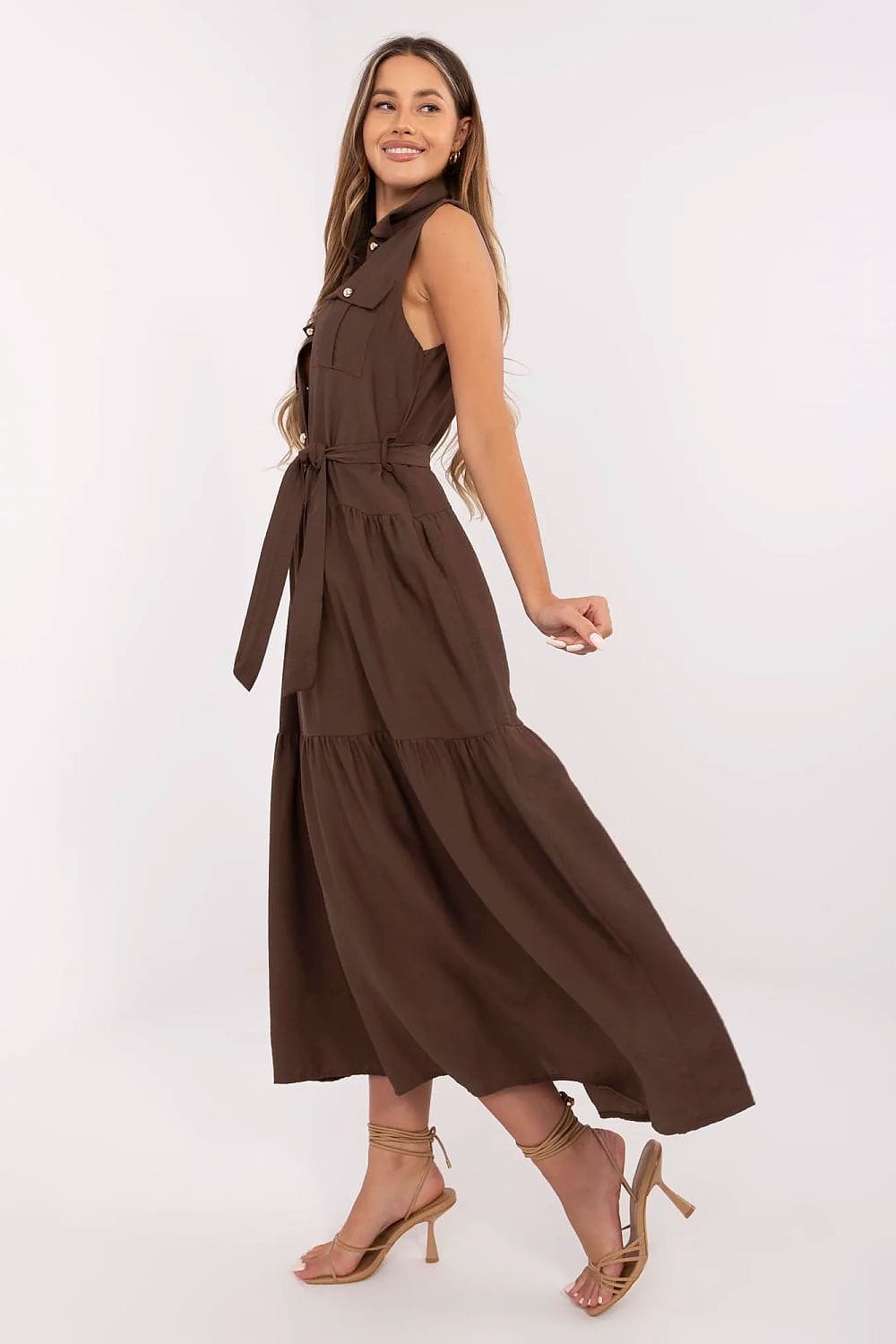 Robe longue droite sans manches marron style casual été fluide avec col chemise et ceinture nouée à la taille