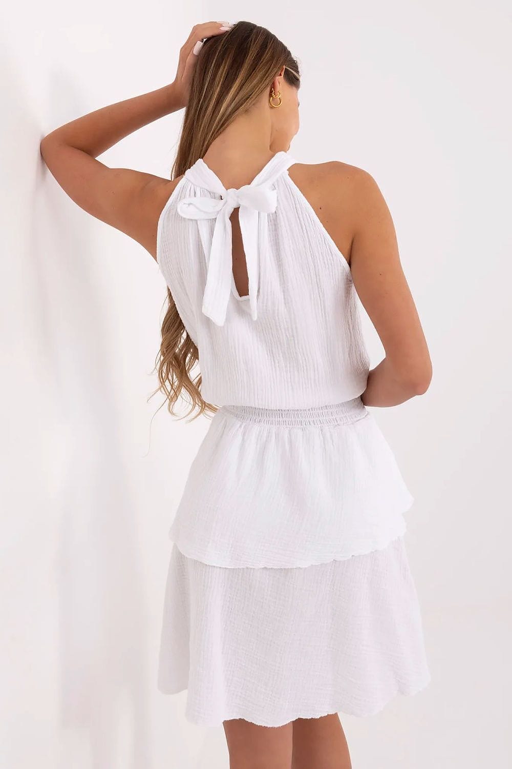 Robe été blanche courte sans manches dos nu bohème fluide femme idéale plage ou soirée décontractée