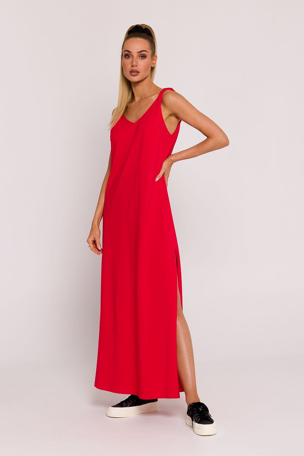 robe été longue dos nu fluide oversize parfaite pour la plage ou un cocktail estival élégant
