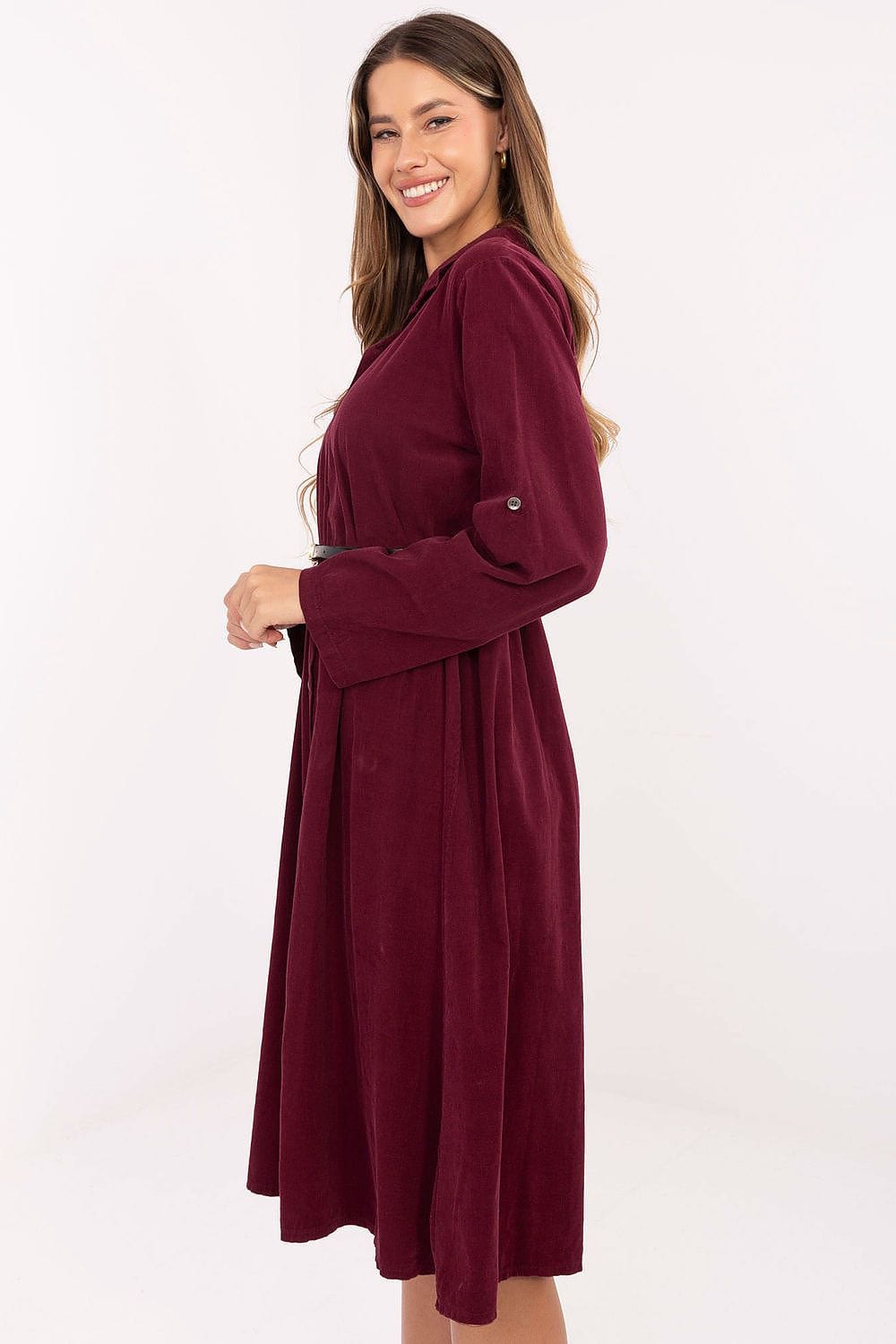 Robe midi bordeaux fluide manches longues chic parfaite pour soirée automne ou évènement élégant femme