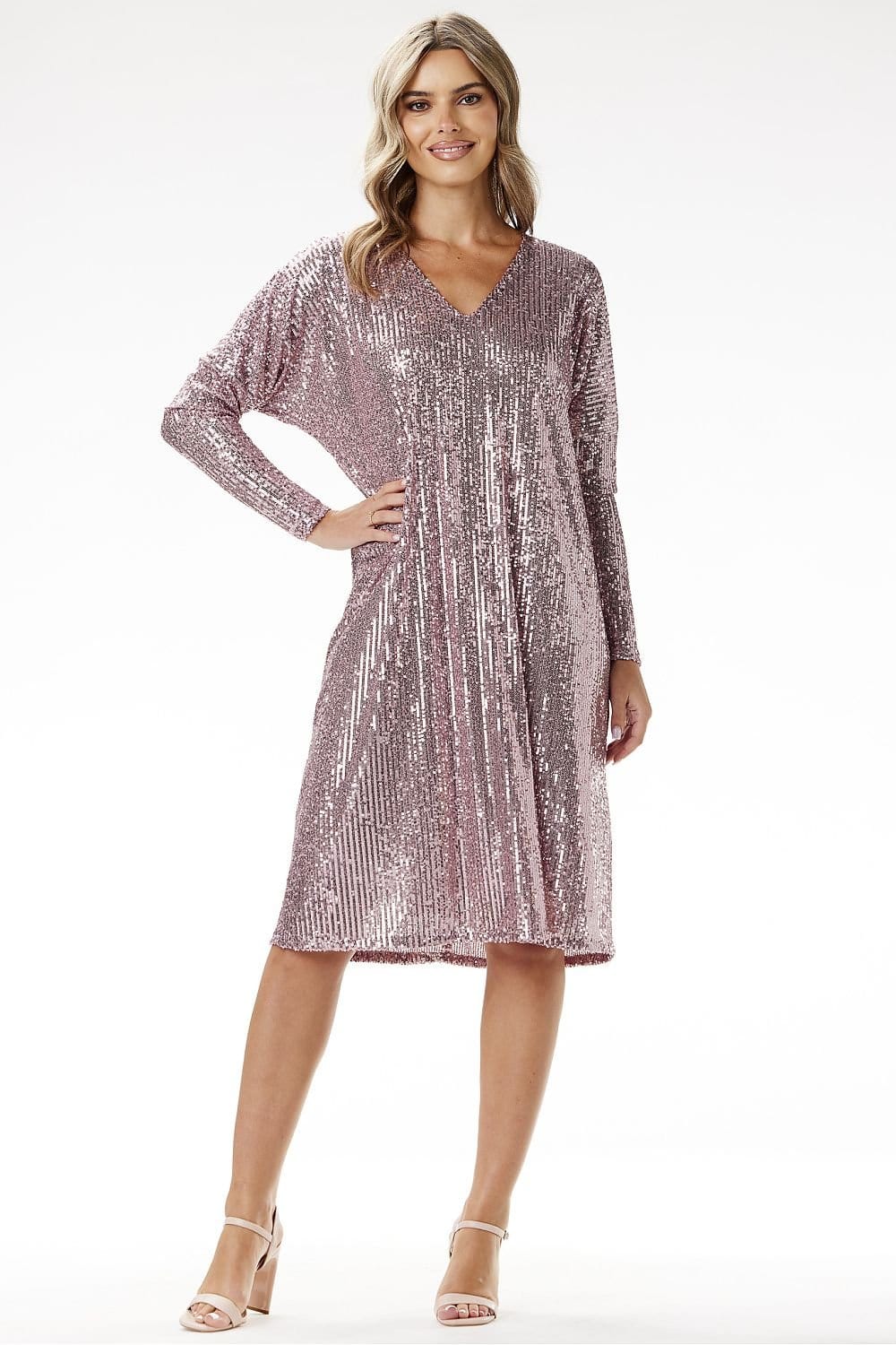 robe soirée pailletée manches longues noire longue moulante chic idéale pour nouvel an ou cocktail