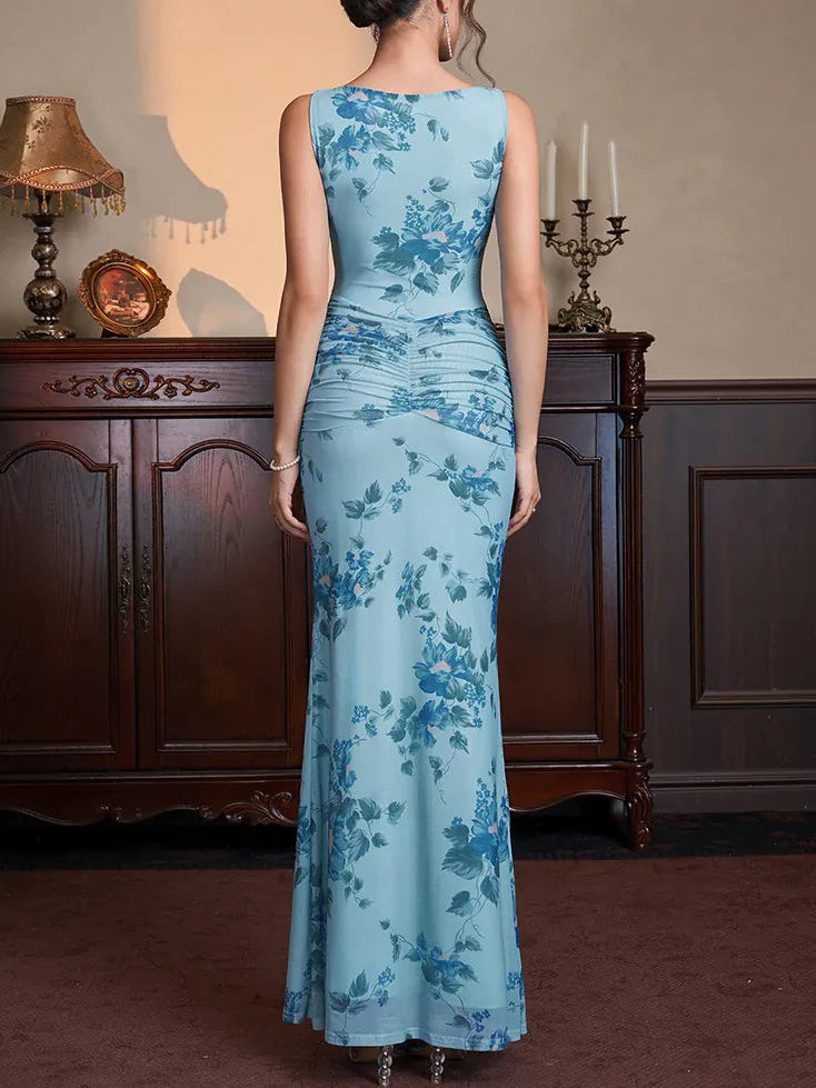 Robe de soirée bleu clair à motif floral