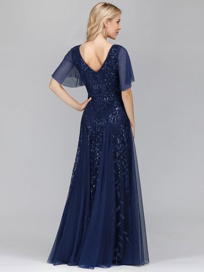 Robe de soirée chic longue bleu manches courtes dos nu élégante parfaite pour mariage invité ou gala