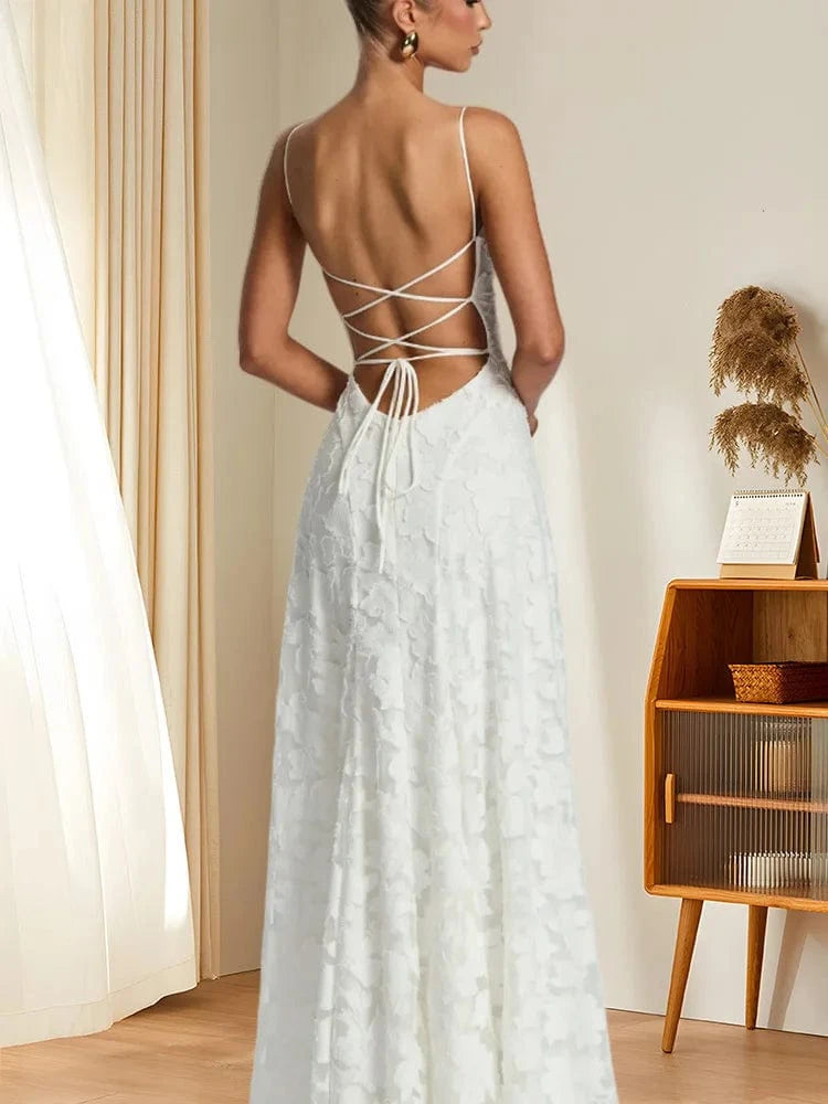Robe dos nu longue blanche pour soirée mariage chic élégante en dentelle avec bretelles fines croisées