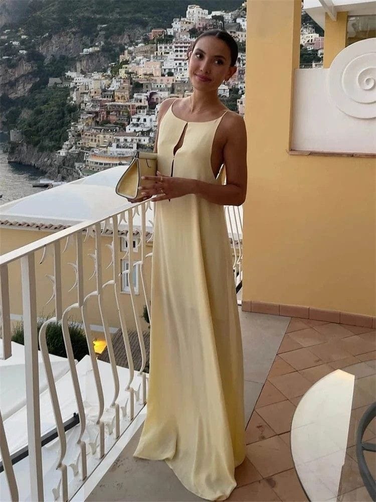 robe de soirée sexy dos nu longue en satin moulante pour soirée chic ou mariage invité élégant