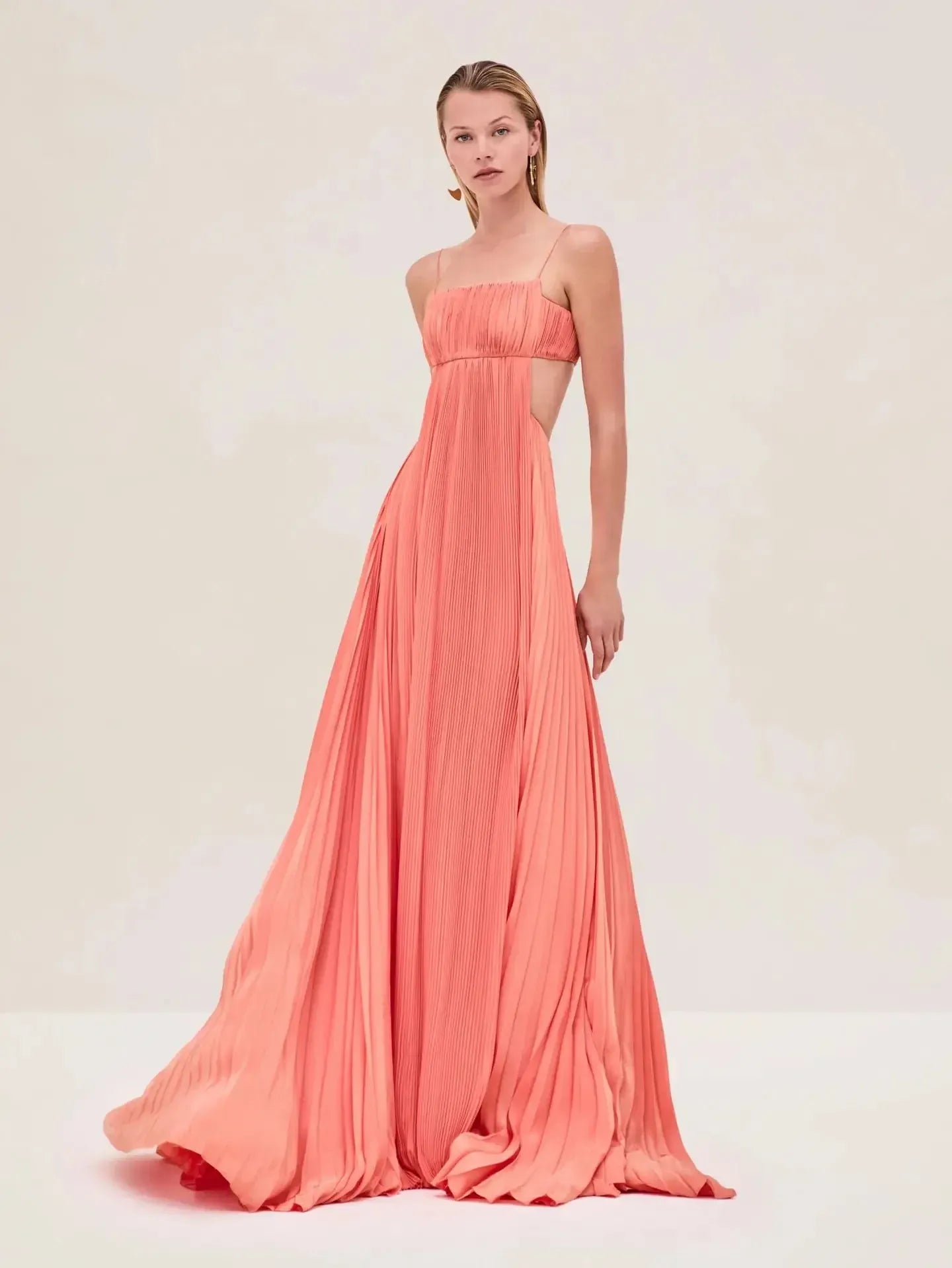 Robe de soirée dos nu longue plissée