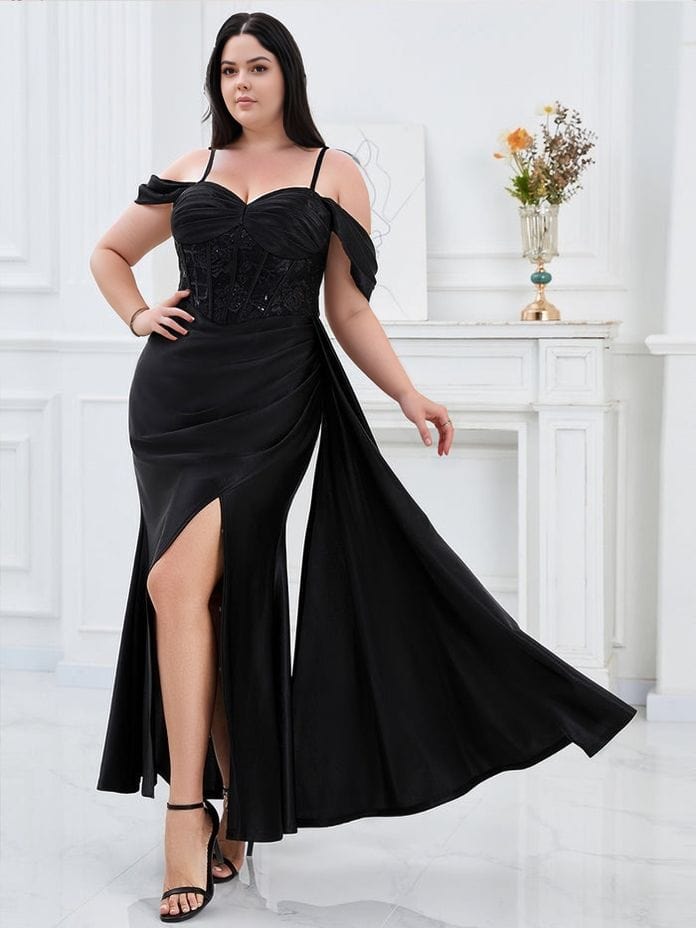 Robe de soirée grande taille noire longue fendue bustier chic élégante pour mariage ou cocktail femme