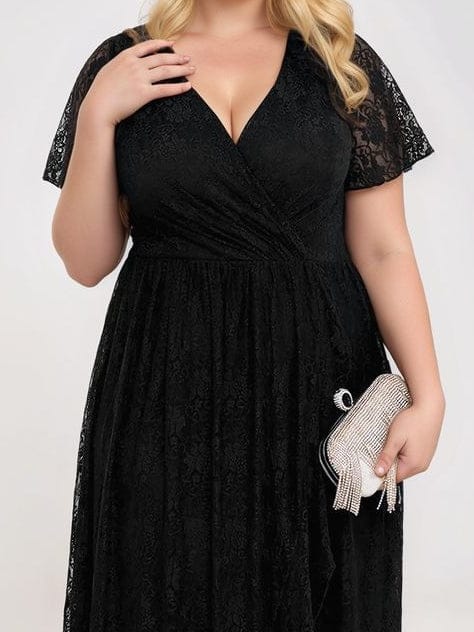Robe de soirée grande taille noire longue décolleté manches courtes dentelle avec pochette strass élégante