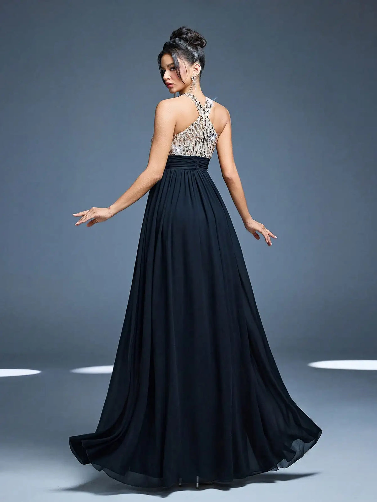 Robe de soirée longue chic haut en paillettes