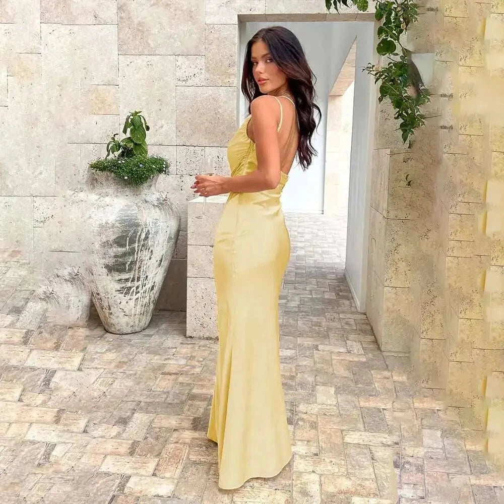 Robe longue élégante jaune moulante sans manches dos nu idéale soirée chic invitée mariage été femme