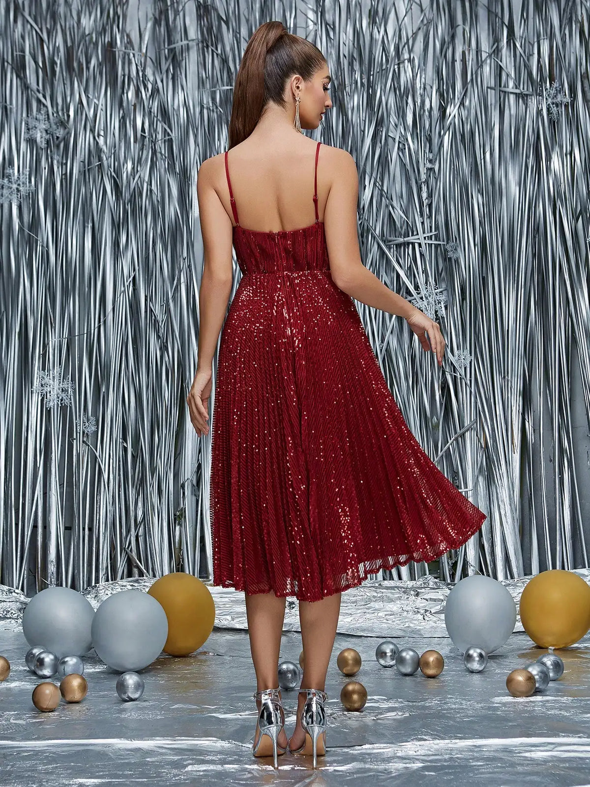 Robe de soirée midi bordeaux scintillante