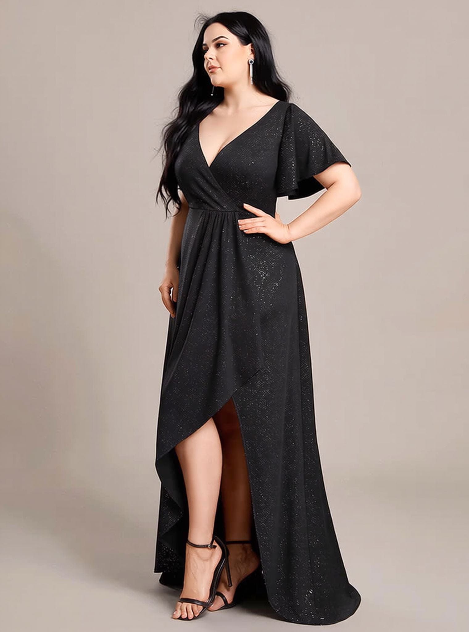 Robe de soirée grande taille noire longue fendue chic avec manches courtes pour femme élégante évènement