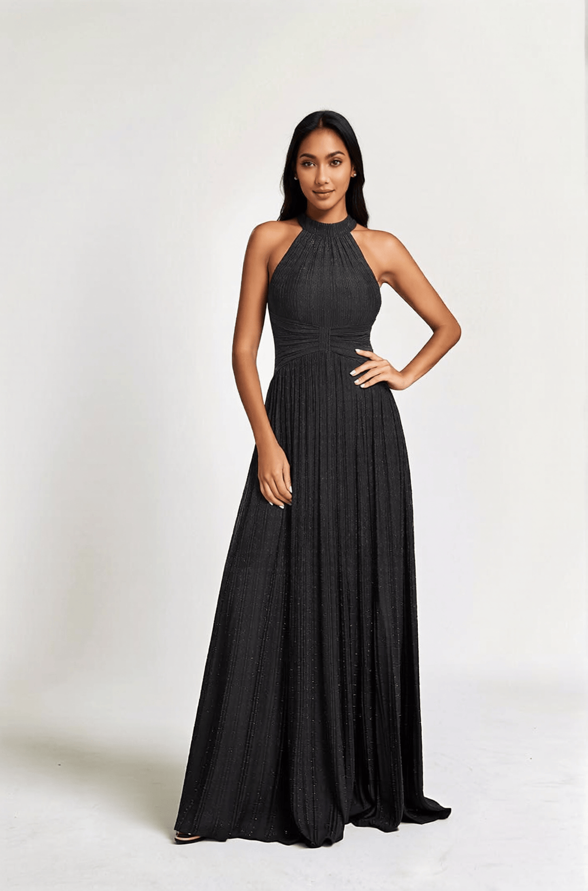 Robe de soirée chic noire longue trapèze sans manches élégante pour mariage invitée gala cocktail événement