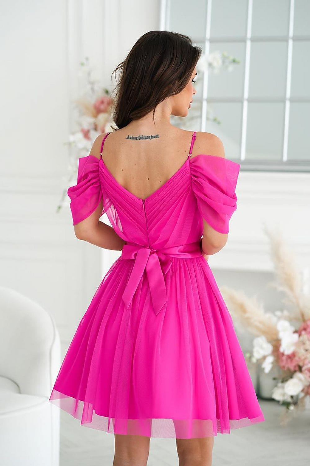 robe de cocktail évasée en tulle longue rose poudré style princesse manches courtes élégante soirée