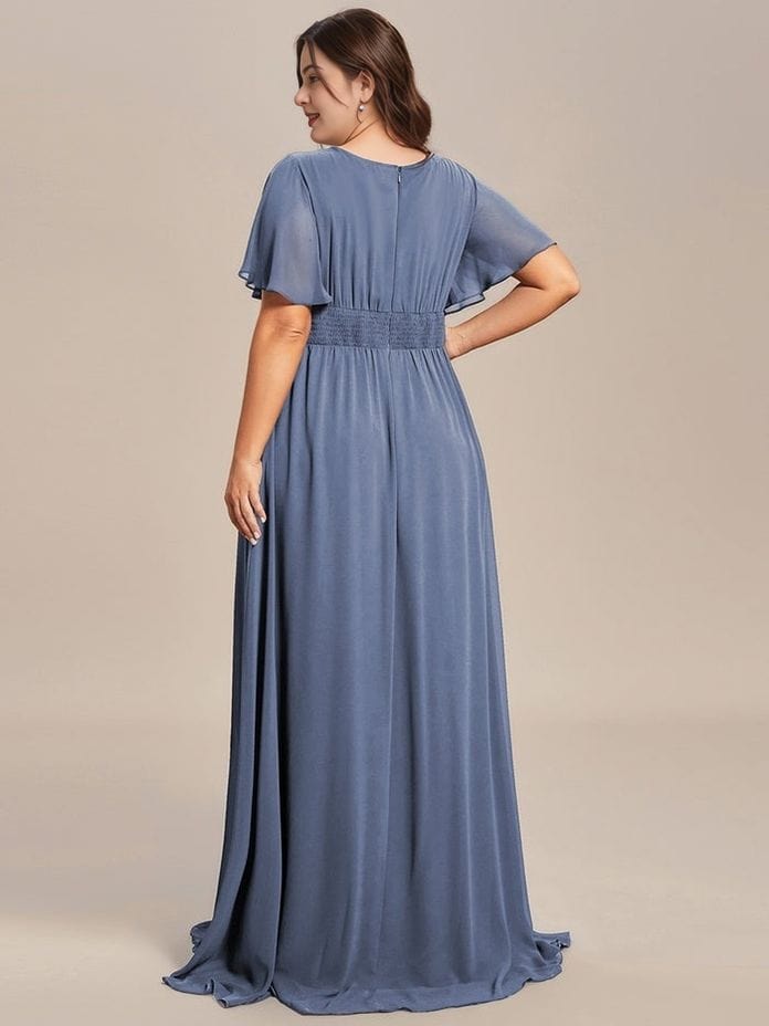 Robe de soirée grande taille longue bleu fluide manches courtes chic pour mariage invitée élégante