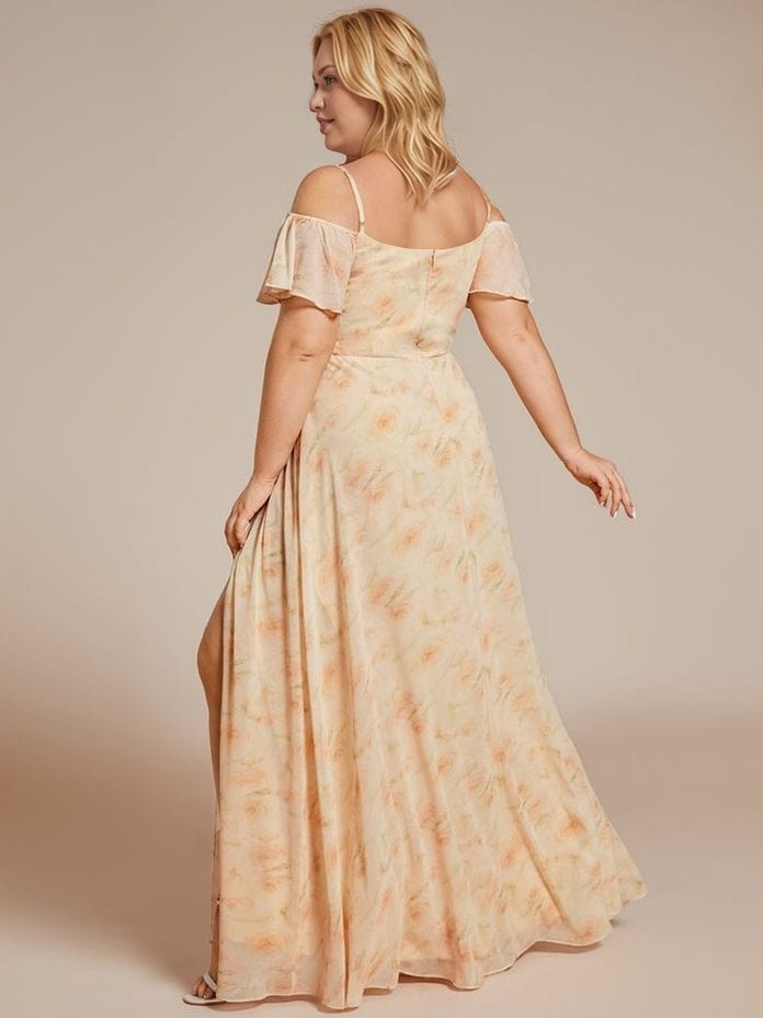 Robe longue grande taille bohème manche courte fleurie beige élégante pour soirée ou mariage invité