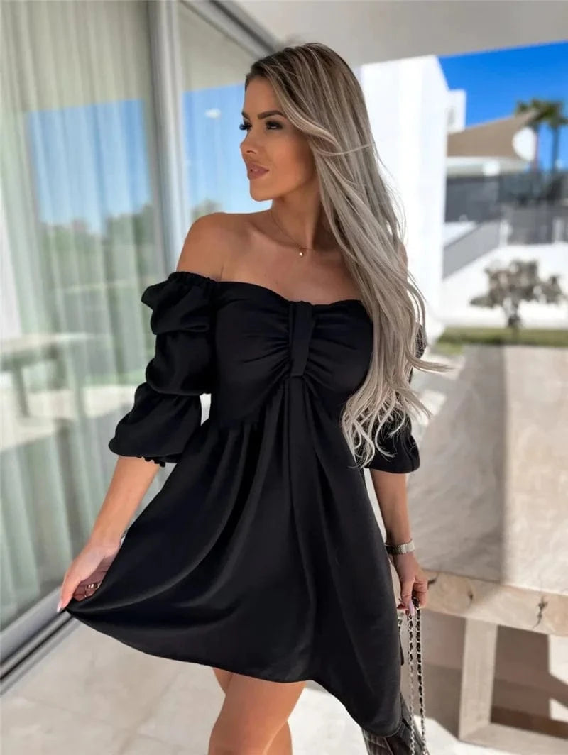 robe été courte fluide épaules dénudées style bohème chic pour plage ou soirée estivale décontractée