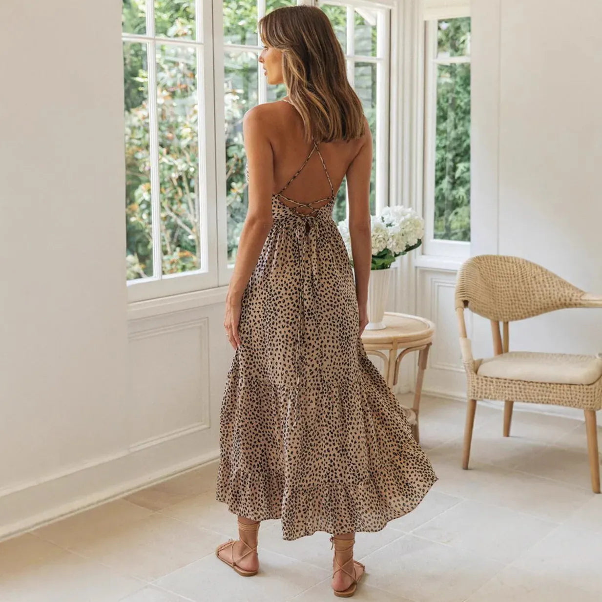 Robe été fluide dos nu imprimé léopard