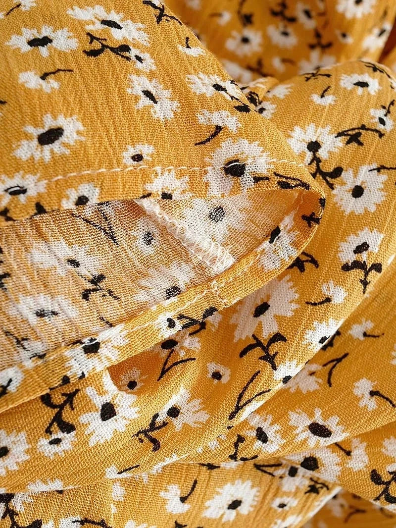 Robe été jaune fleurie bohème courte col v en gaze de coton motif marguerite pour femme casual chic