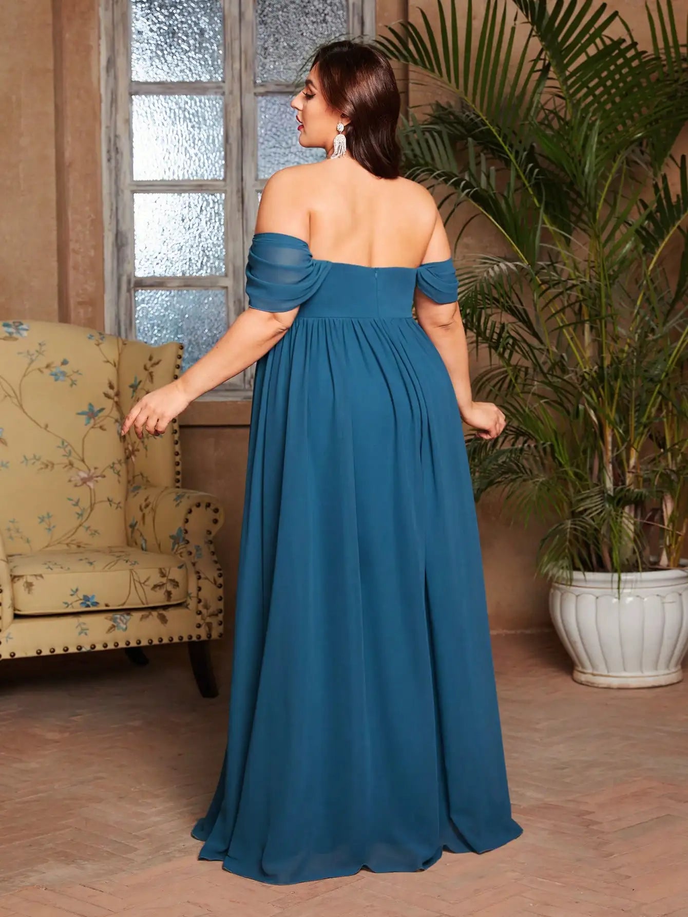 Robe grande taille pour invitée de mariage longue bleue