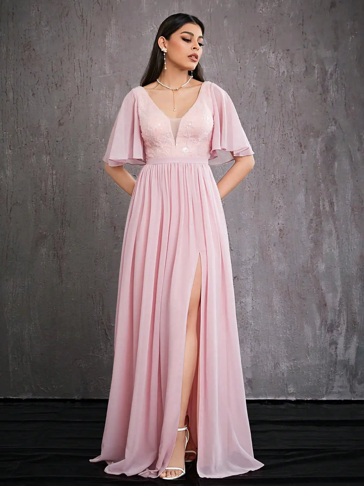 Robe invitée au mariage rose longue fendue