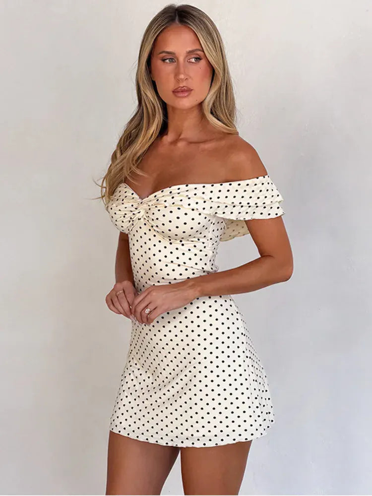 Robe mini sexy blanche à pois épaules dénudées