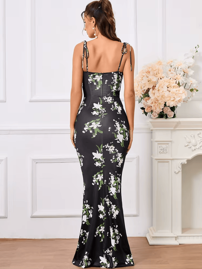 Robe noire motif fleuri moulante bretelles fines à nouer