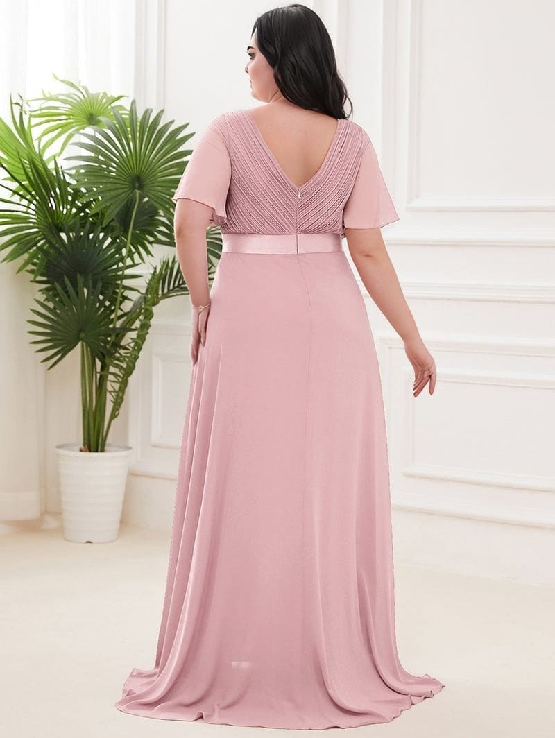 Robe longue grande taille rose poudré pour mariage invité chic manches courtes décolleté dos élégant