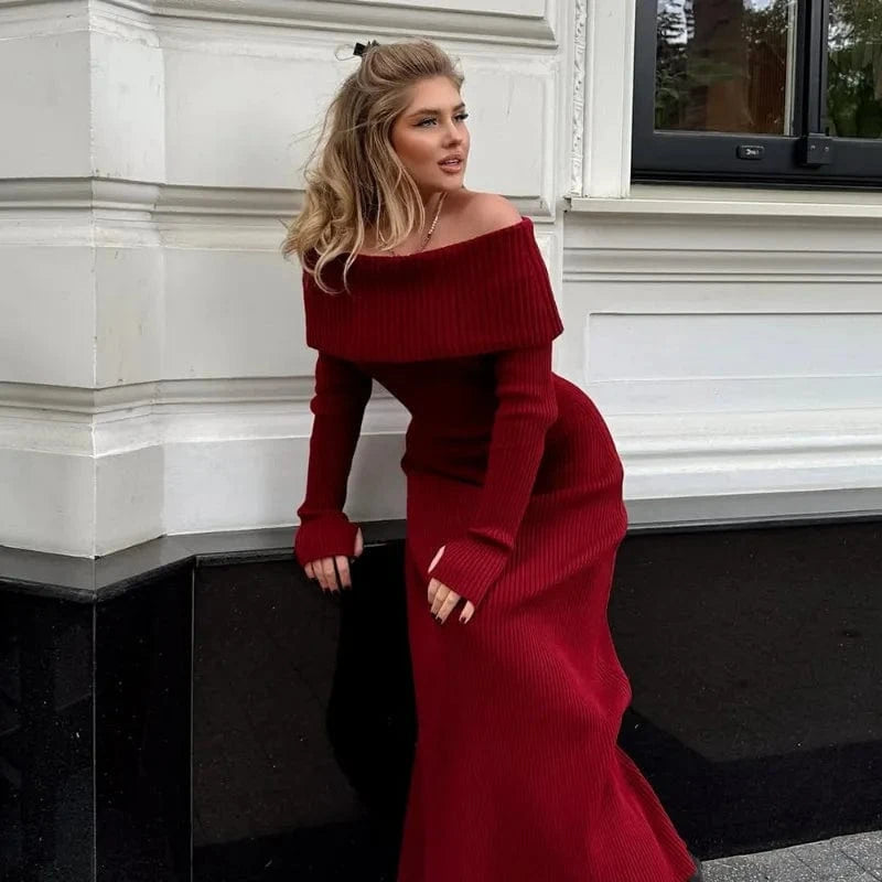 Robe longue moulante soirée chic rouge à manches longues idéale pour un évènement élégant en automne hiver