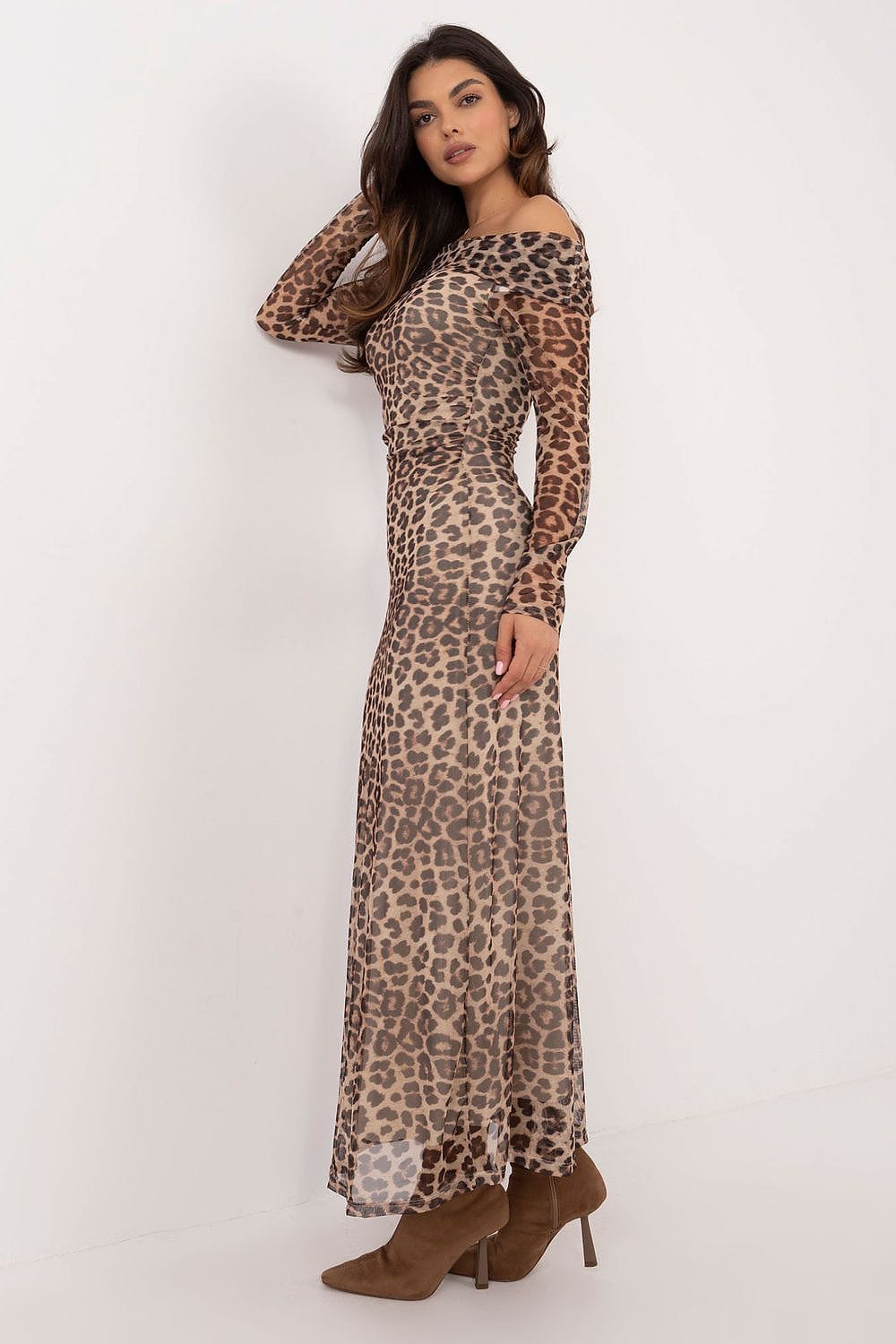 Robe de soirée sexy longue léopard manches longues moulante pour une allure chic et séduisante.