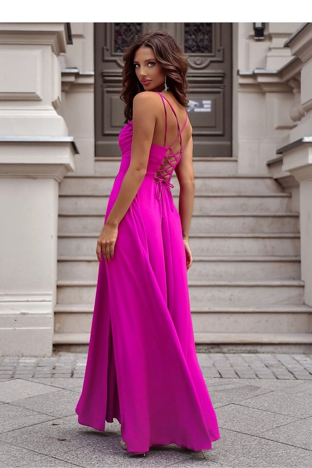 robe de soirée chic longue fendue pour mariage invité, élégante silhouette droite et manches longues